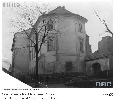 Dawny ko¶ció³ Bernardynów lata 1910-39.jpg
